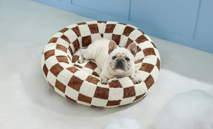 Luxury Round Calming Donut Pet Bed Plush Washable Cat & Dog Bed with Cloud & Flower Patterns